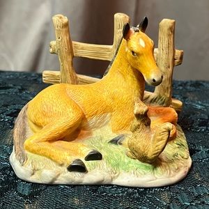 Laying Foal w/Squirrel figurine